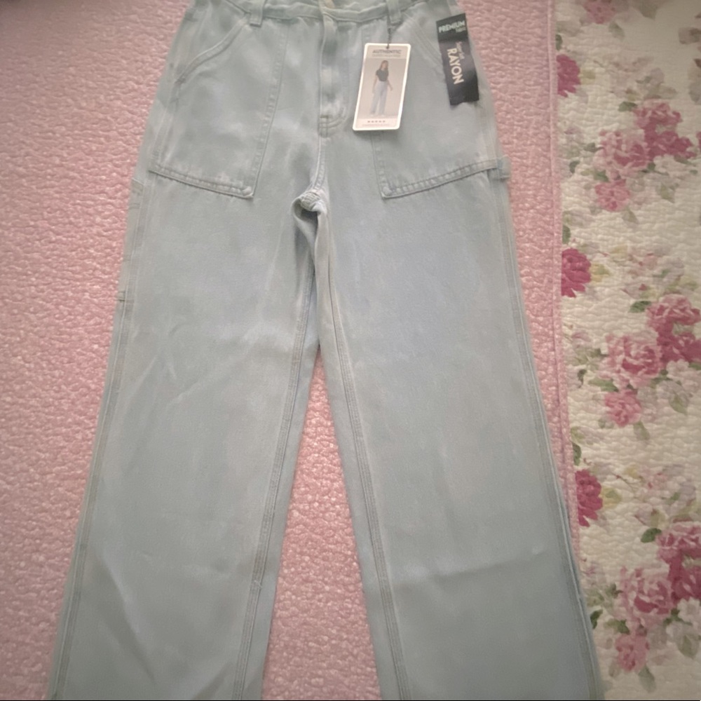 woman jeans!